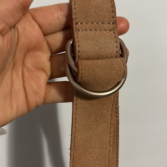 Free People We The Free Reiss Sling Bag Suede Dip Dye Tan Rust BIG Size NWT - Picture 8 of 8